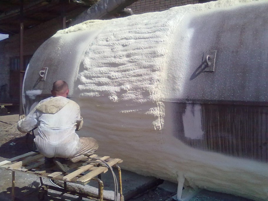 Теплоизоляция резервуаров пенополиуретаном
