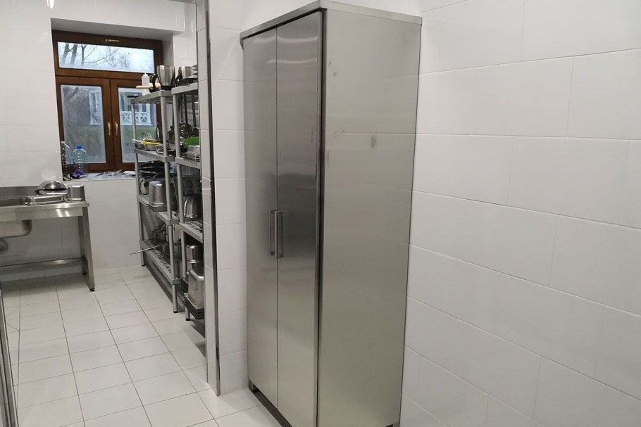 Кухонные двери из нержавейки