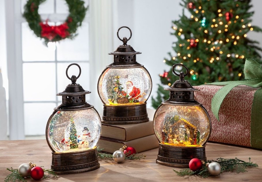 Фонарь декоративный новогодний