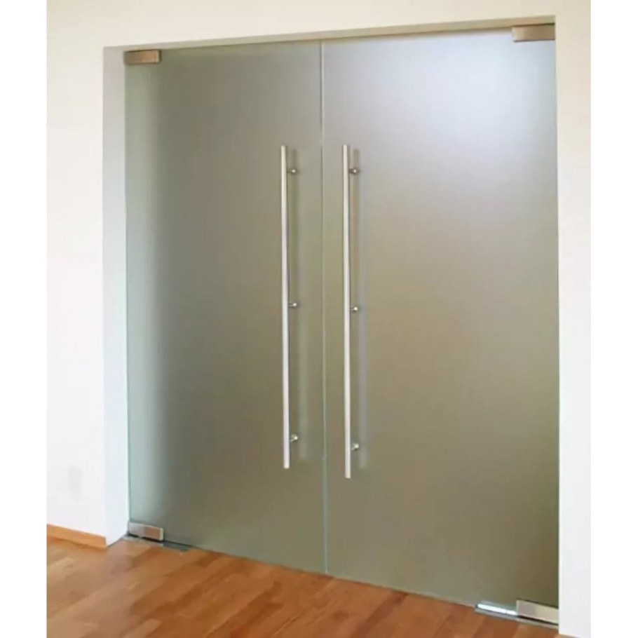 Двустворчатые двери цельностеклянные