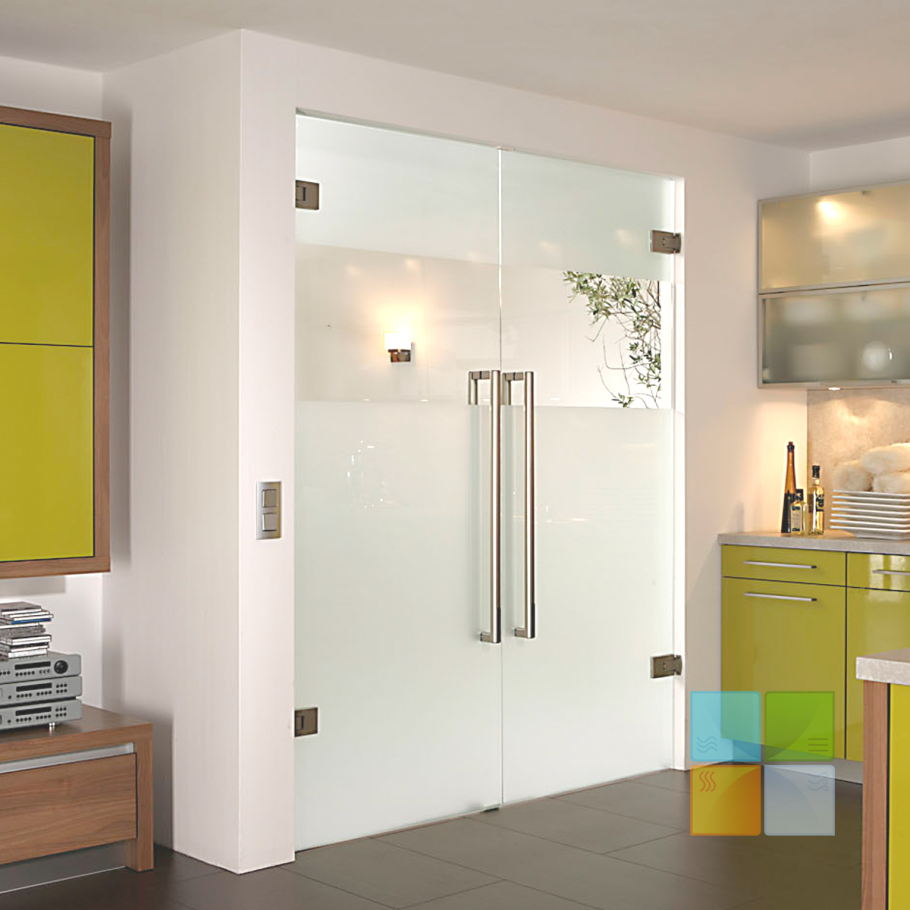 Двустворчатые двери цельностеклянные