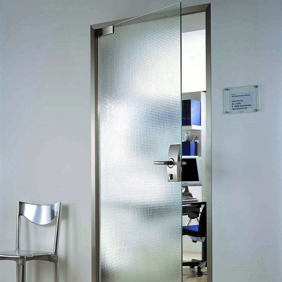 Дверь одностворчатая маятниковая стеклянная Dorma