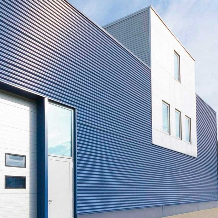 Облицовка фасада профлистом с10
