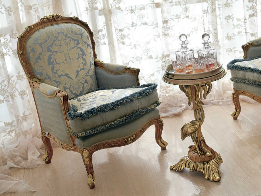 Итальянская мебель кресла