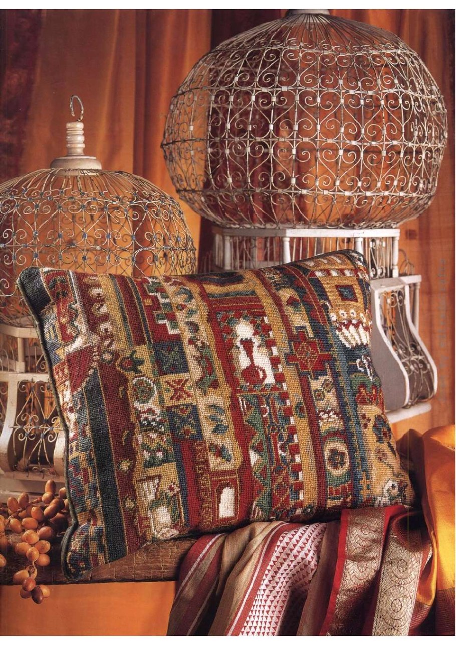 Подушки в арабском стиле