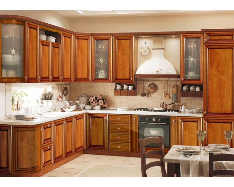 Классический кухонный гарнитур