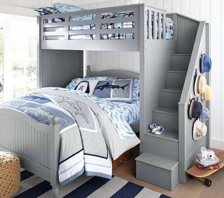 Спальня с двухъярусной кроватью