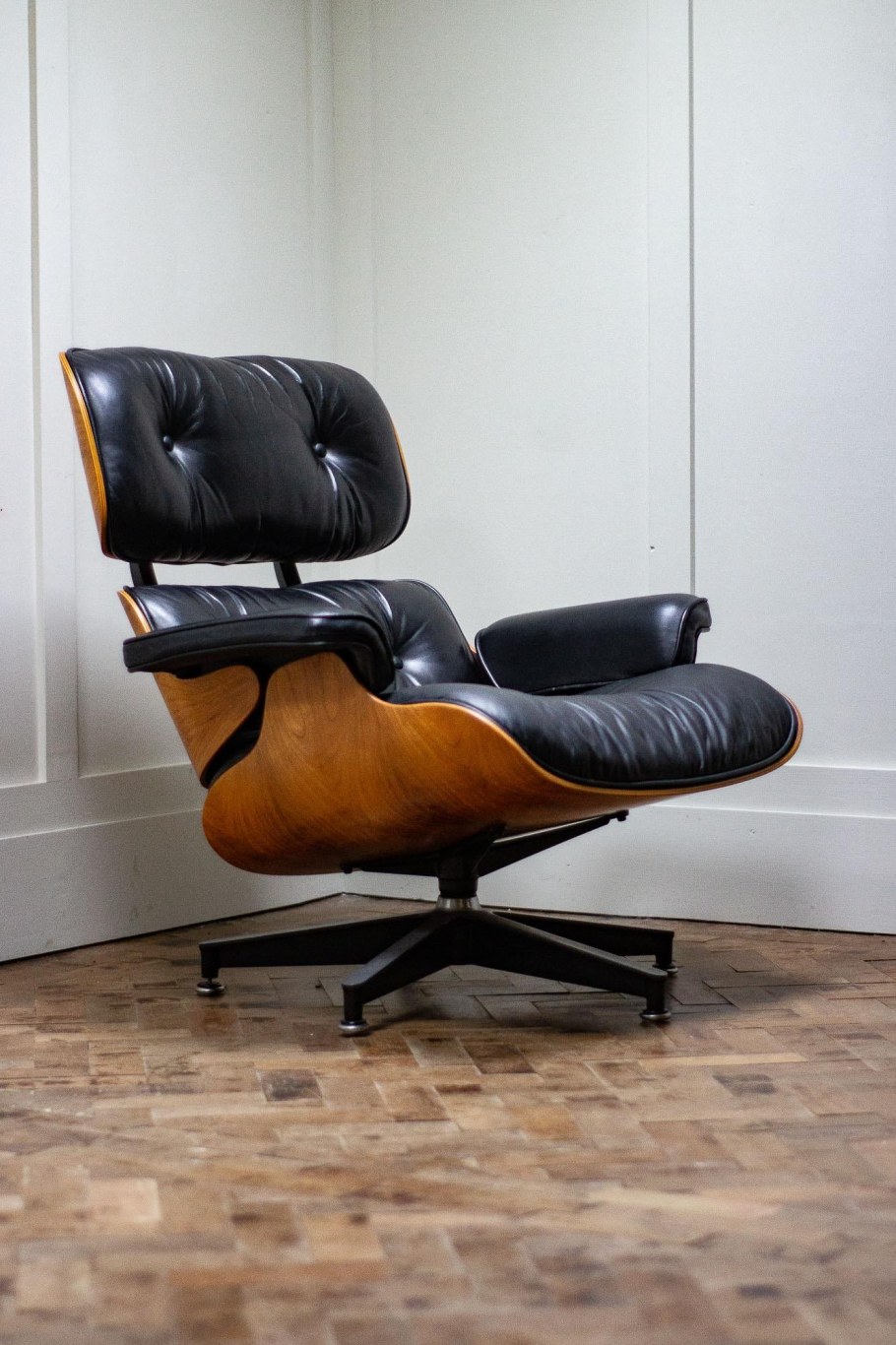 Vitra Eames Lounge Chair