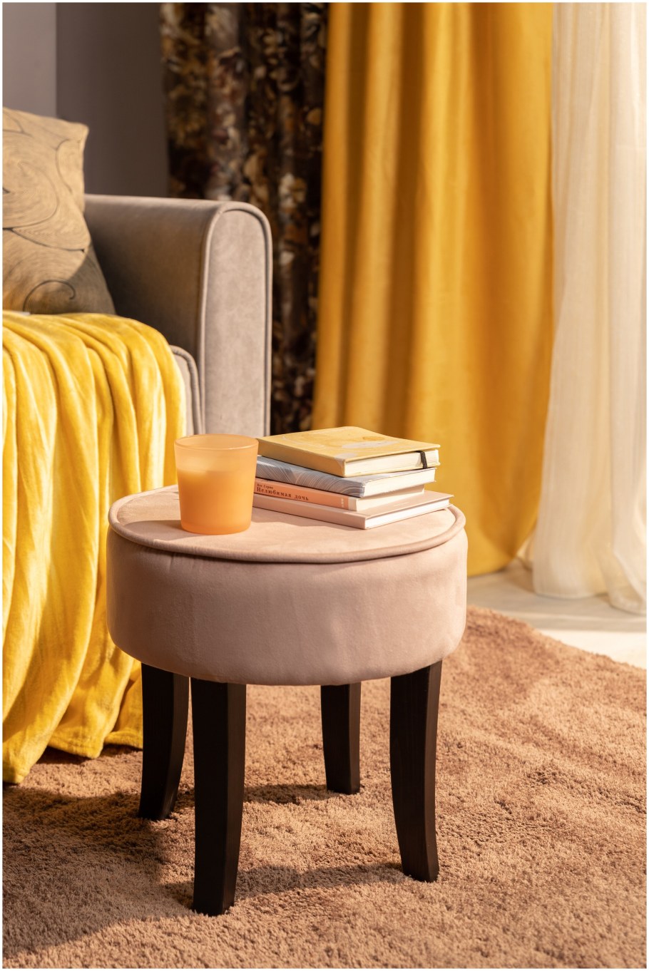 Диван нумо Velvet Latte