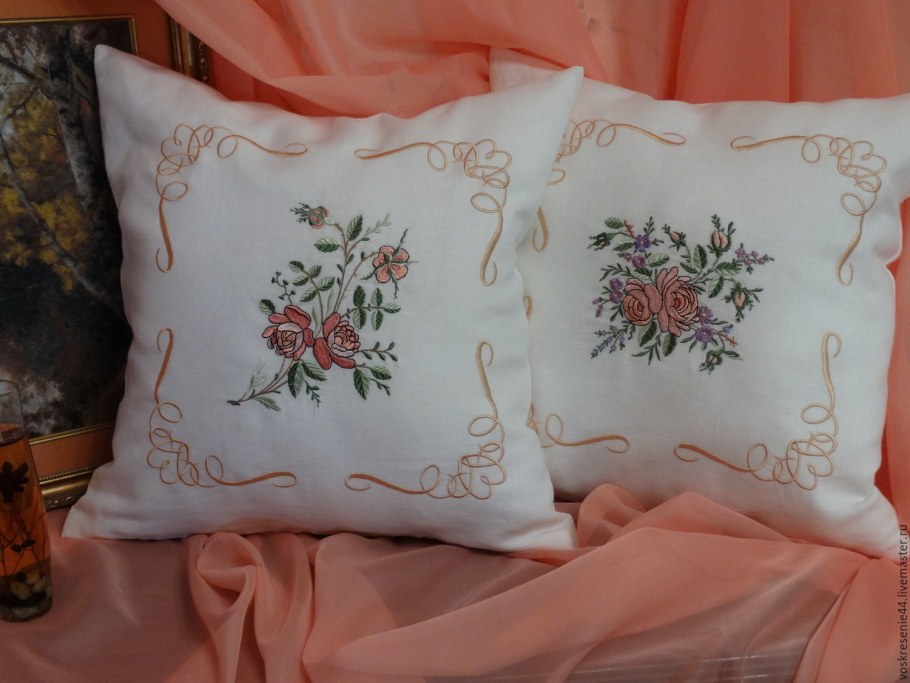 Подушка вышивка