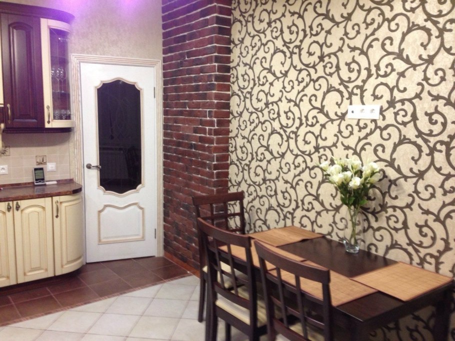 Выступы на стенах в интерьере