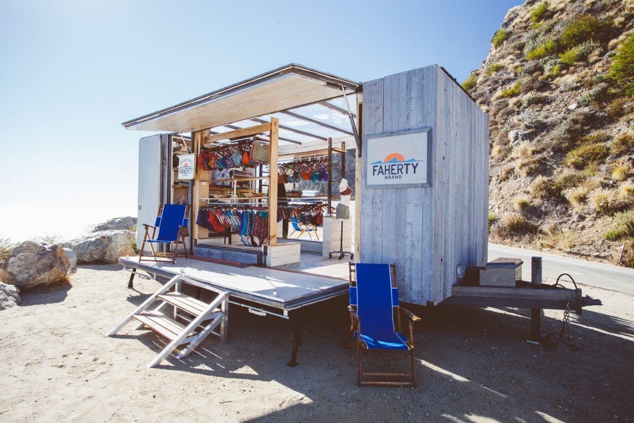 Пляжные магазинчики