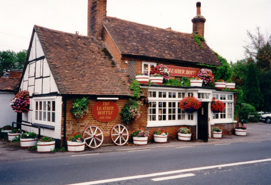 Паб Англия 19 век экстерьер