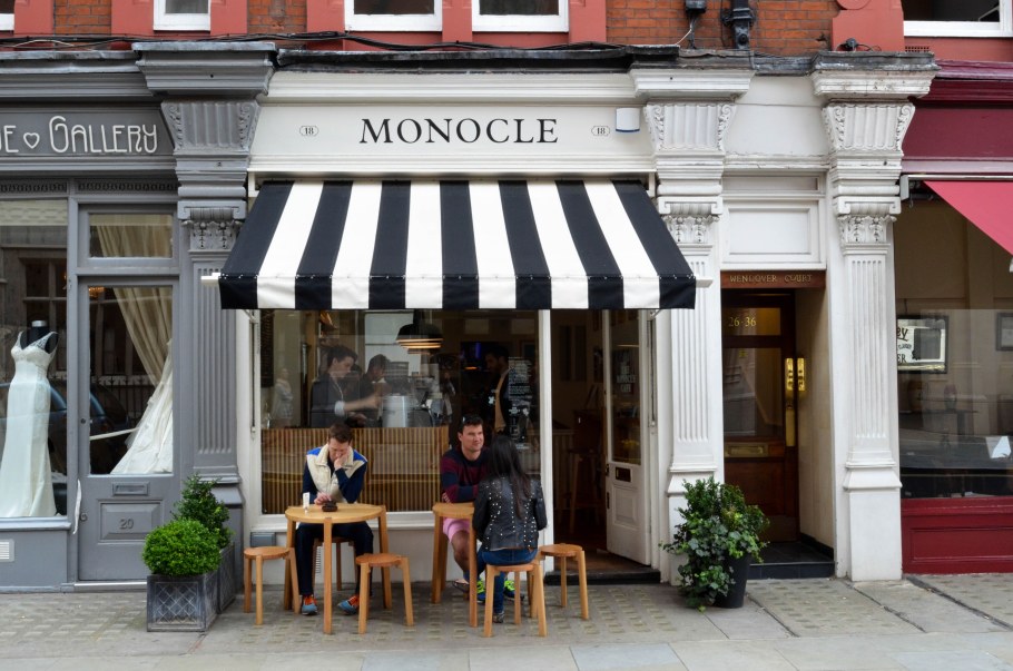 Монокль кафе Лондон