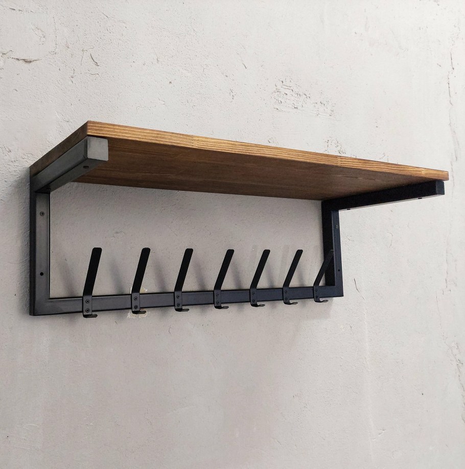 Вешалка для шапок в прихожую настенная