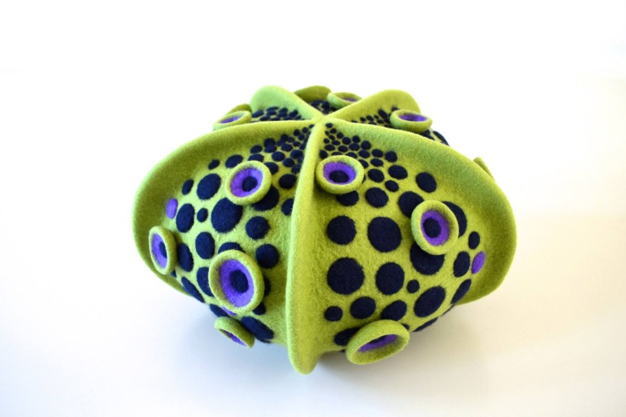 Фелтинг браслеты Атсуко Сасаки