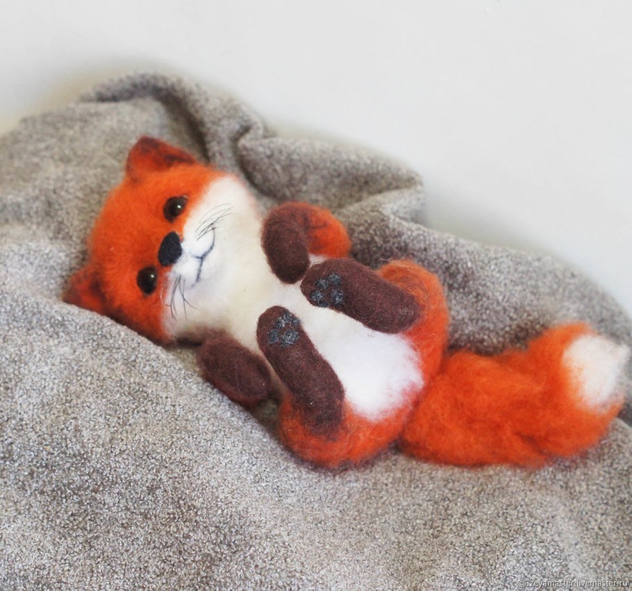 Игрушки из шерсти