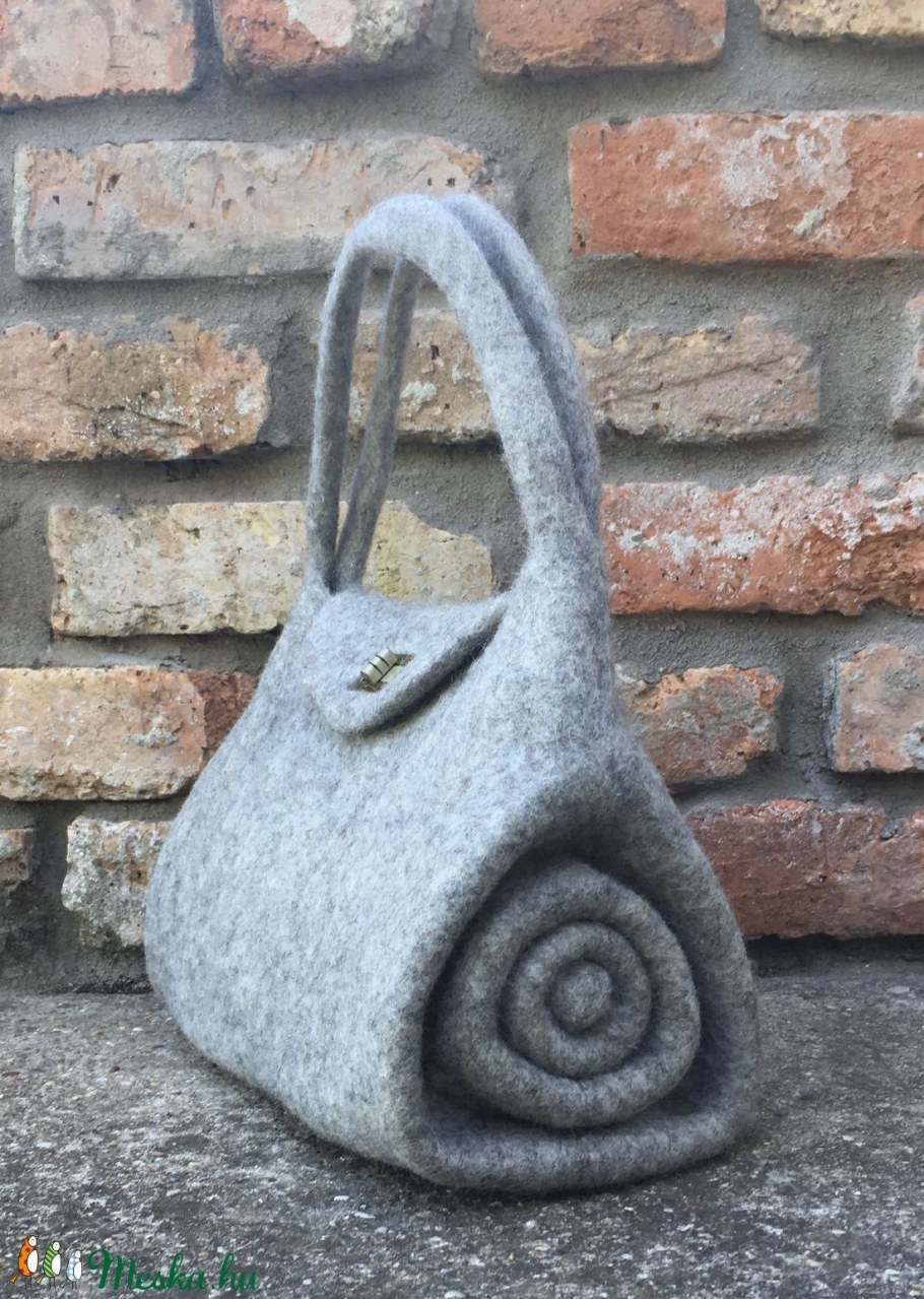 Валяные сумки из шерсти рюкзак