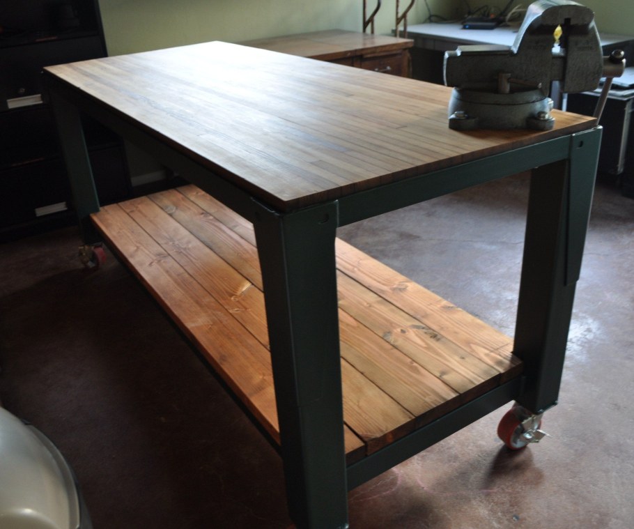 Верстак слесарный лофт