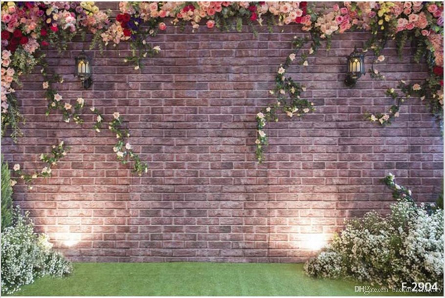 Красивая кирпичная стена