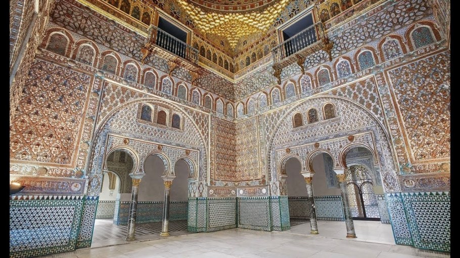 Королевский Алькасар в Севилье