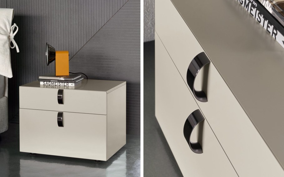 Ari Night Table Flou