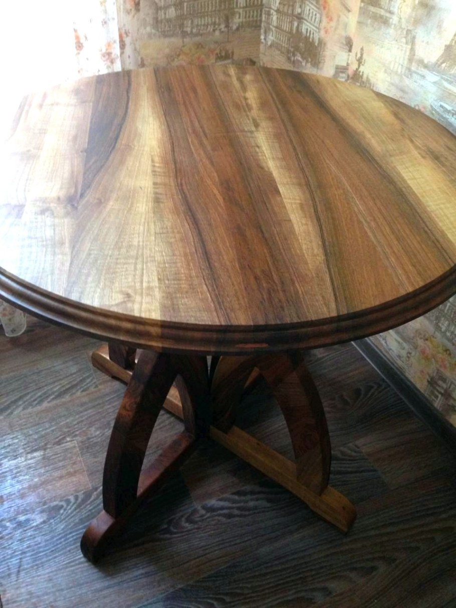 Мебель из орехового дерева