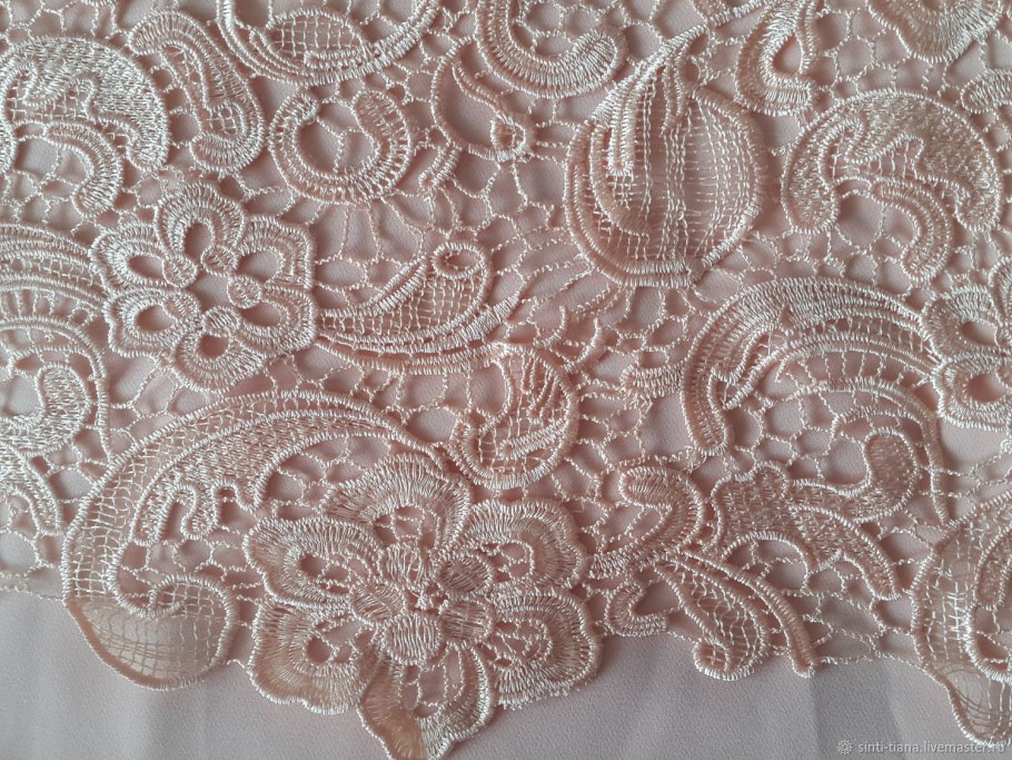 Кружевная ткань