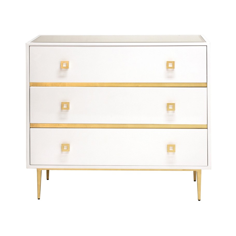 Белый комод с золотыми ручками