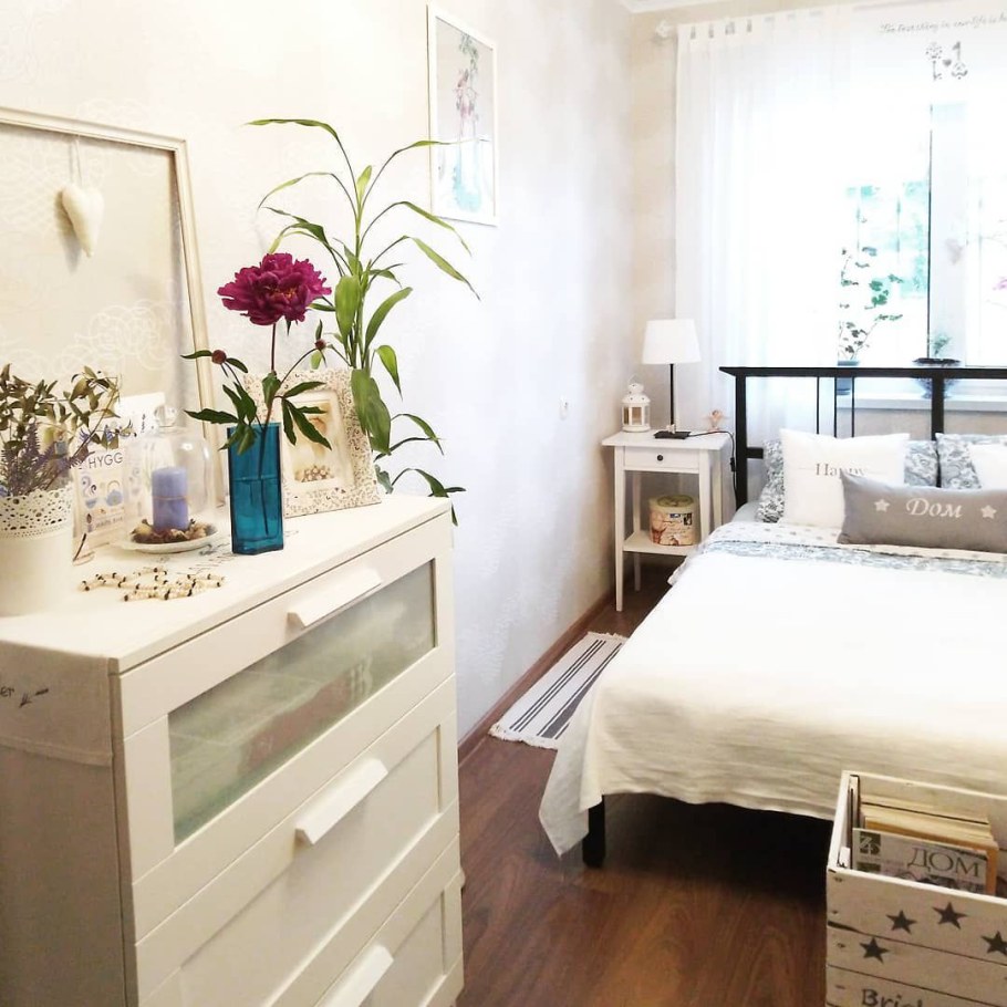 Маленькая спальня 12 кв.м. МАЛЬМ икея