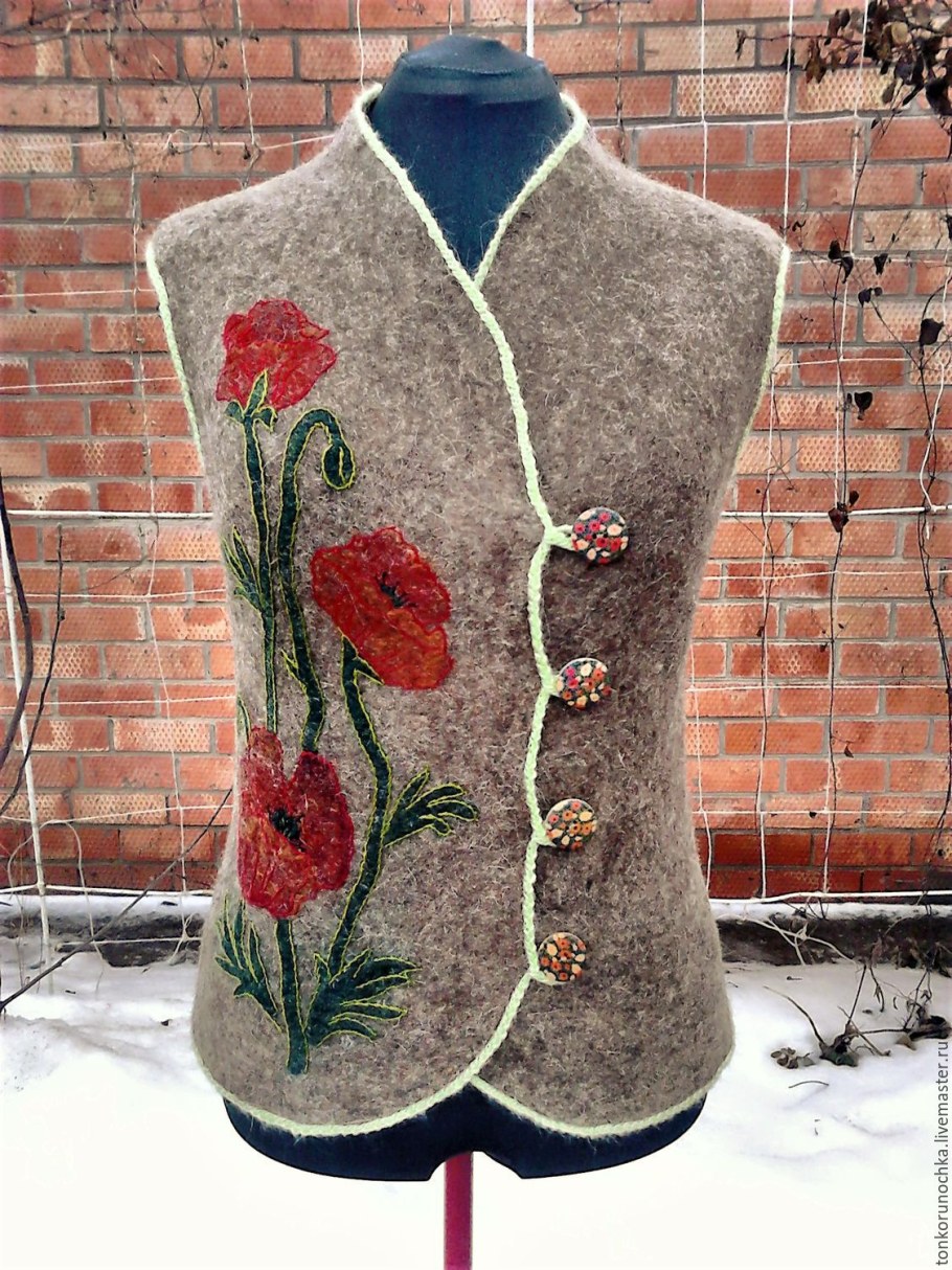 Валяная жилетка