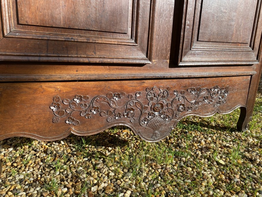 Нормандская мебель