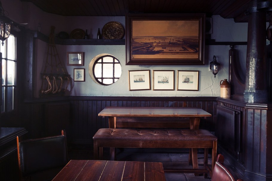 Английский паб 19 века