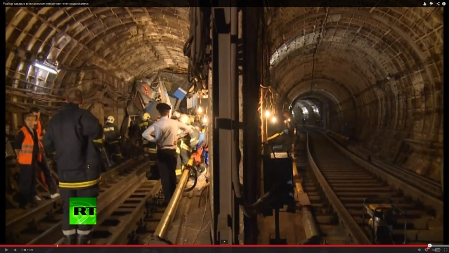 Авария поезда в метро парк Победы