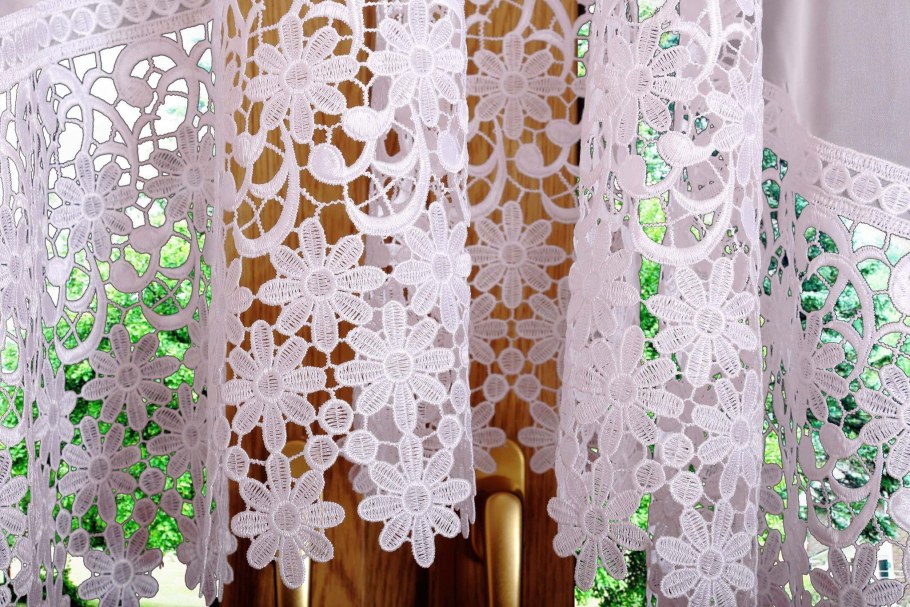 Шторы с кружевом