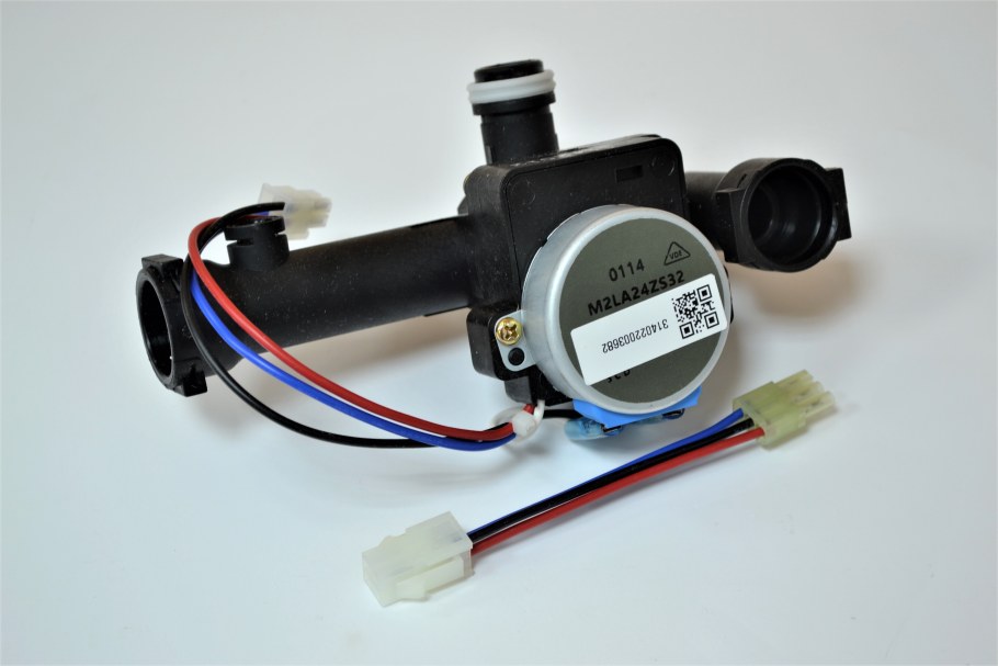 Трехходовой кран Arderia ESR