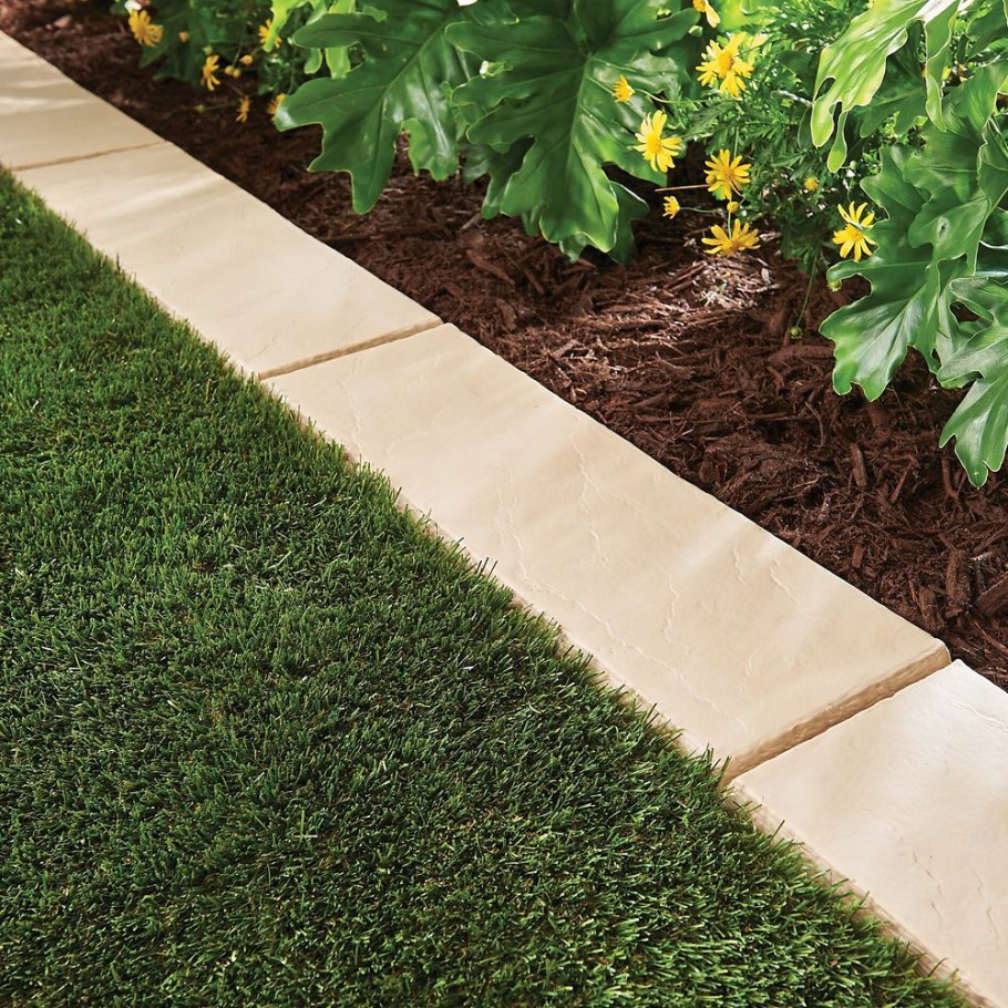 Окантовка газона