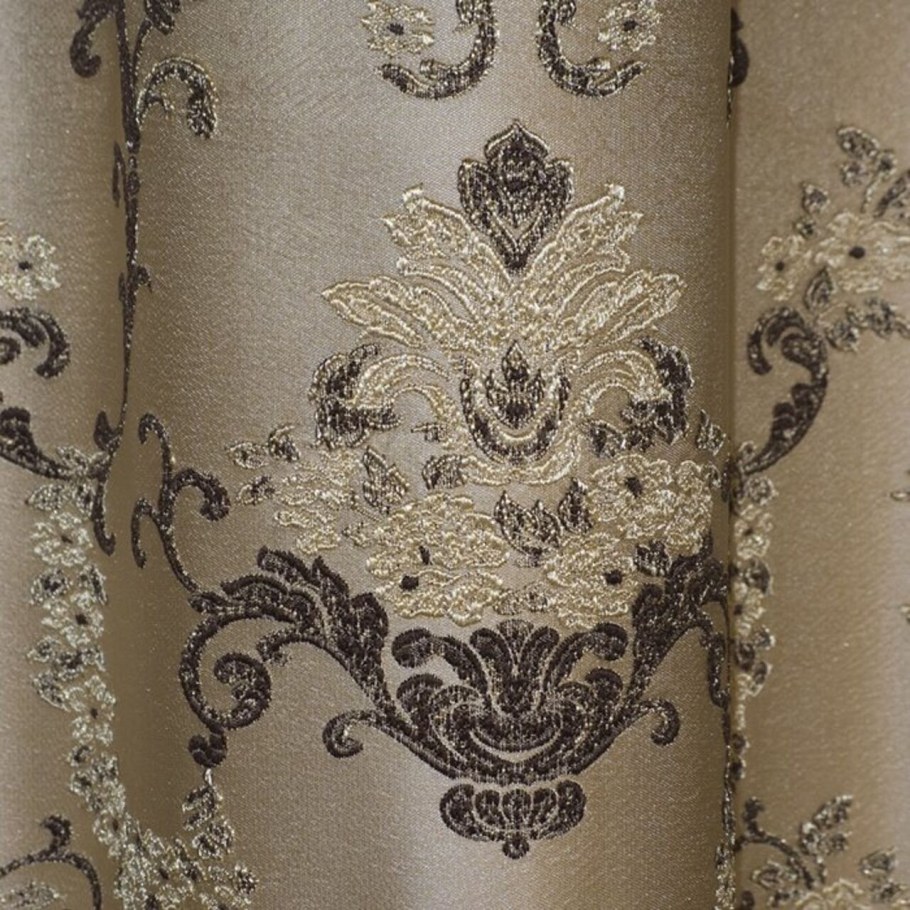 Шторы с вензелями