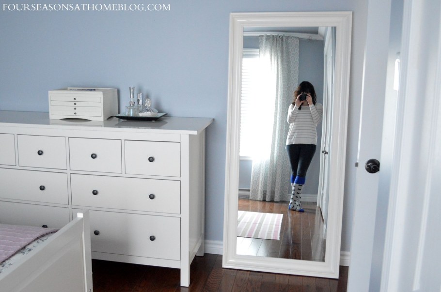 Зеркало ikea ХЕМНЭС белое