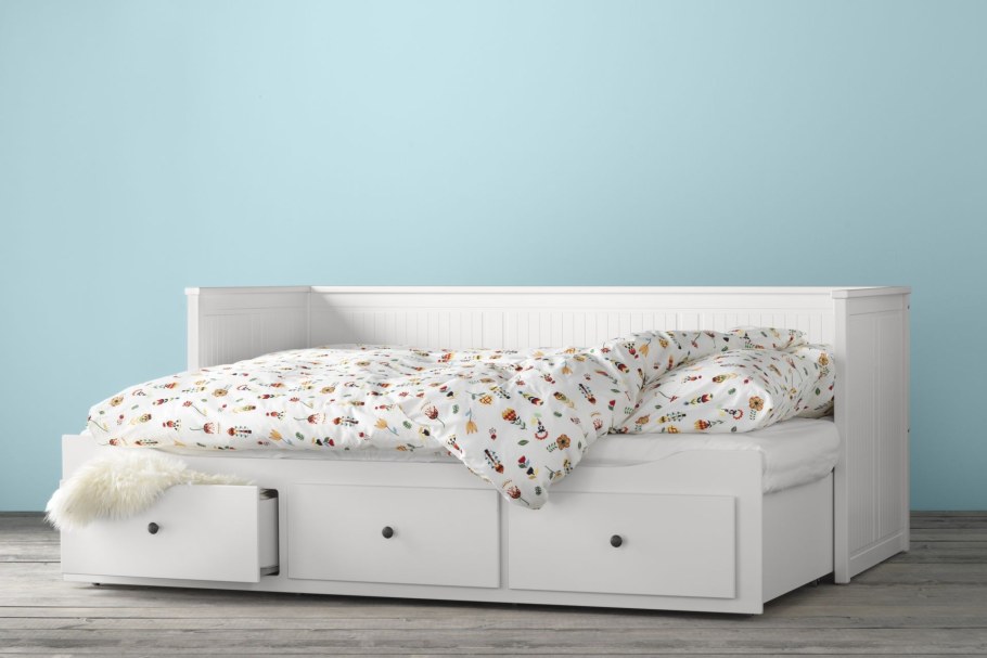 Икеа ХЕМНЭС кровать с ящиками