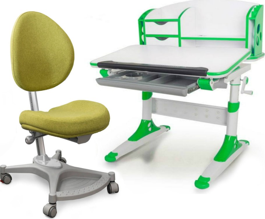 Детская парта с креслом