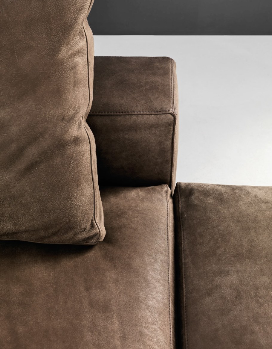 Ananta class Saba диван