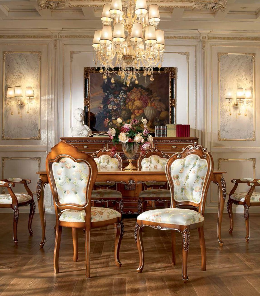 Стулья палаццо Дукале