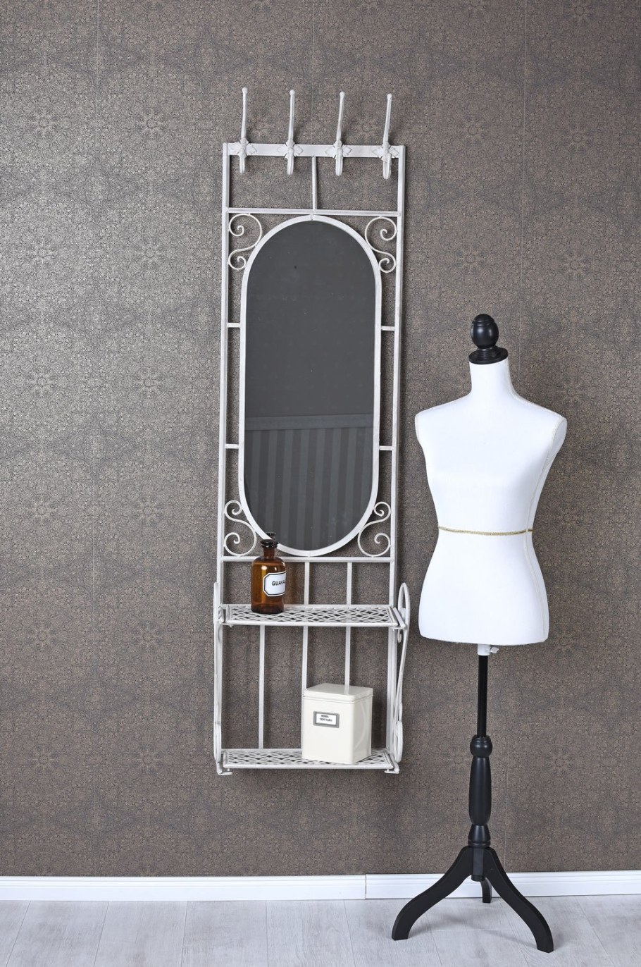 Зеркало с вешалкой напольное