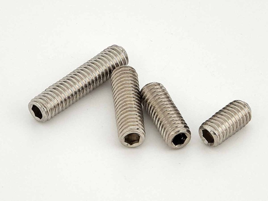 Шпилька резьбовая м5