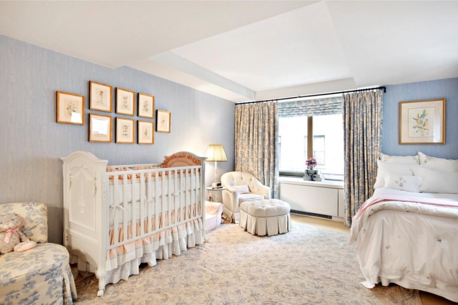 Спальня с кроваткой для малыша