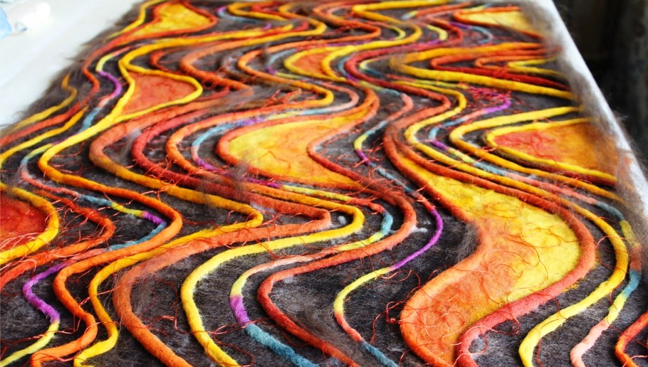 Ковер из валяной шерсти