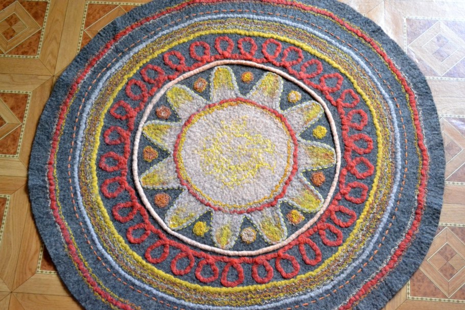 Ковер солнце