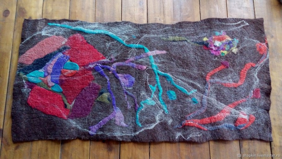 Ковер из валяной шерсти