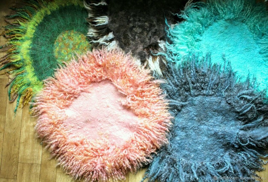 Ковер из бараньей шерсти